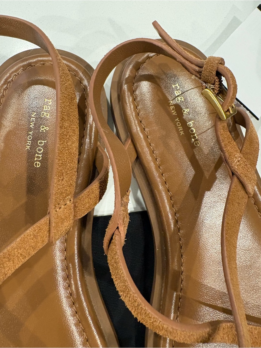 rag & bone Women’s Tan suede remi Flat Sandal amber toe ring size 7 like new - Picture 5 of 9